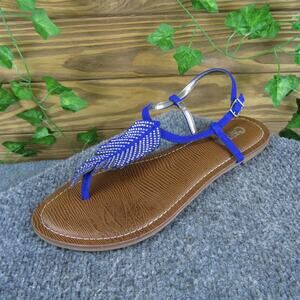 Charles by Charles David Women's Fionna T-Strap Blue Fabric 8.5 Medium Used 2025